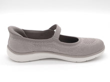 Afbeelding in Gallery-weergave laden, 142-19-006 Dames Instappers Sportief Skechers On-The-Go-Flex Radiant 138497 TPE Donkerbeige (3633)