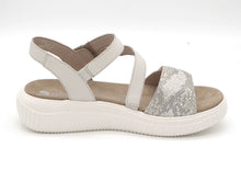 Afbeelding in Gallery-weergave laden, 152-11-011 Dames Sandalen Sportief Remonte D3L51-60 Lichtbeige Wijdte H (3542)