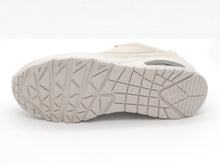 Afbeelding in Gallery-weergave laden, 132-11-012 Dames Veterschoenen Sportief Skechers Uno Shiny Scale 177861 OFWT Lichtbeige (3640)
