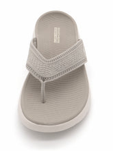 Afbeelding in Gallery-weergave laden, 165-19-003 Dames Open Slippers Wandelslipper Skechers Go Walk Flex-Sandal-Holly 141459 TPE Donkerbeige (3619)