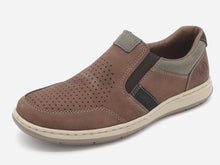Afbeelding in Gallery-weergave laden, 242-25-003 Heren Instappers Sportief Rieker 17371-25 Middenbruin Wijdte H (562)