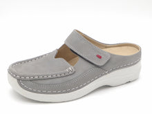 Afbeelding in Gallery-weergave laden, 181-81-003 Dames Pantoffel-Muilen Leer Wolky Roll Slipper 0622711-206 Lichtgrijs  (3236)