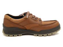 Afbeelding in Gallery-weergave laden, 231-25-001 Heren Veterschoenen Comfort Ecco Track 25 M 831714-52600 Middenbruin  (512)
