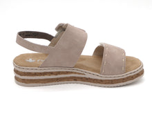 Afbeelding in Gallery-weergave laden, 153-15-010 Dames Sandalen Mode Rieker 62950-62 Middenbeige  (2975)
