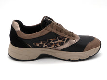 Afbeelding in Gallery-weergave laden, 133-19-012 Dames Veterschoenen  Sneaker Tamaris 83705-326 Donkerbeige Wijdte H (3698)
