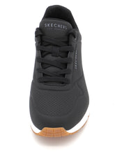 Afbeelding in Gallery-weergave laden, 132-99-007 Dames Veterschoenen  Sportief Skechers Uno Stand on Air 73690 BLK Zwart  (2491)
