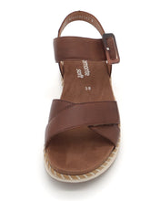 Afbeelding in Gallery-weergave laden, 152-25-003 Dames Sandalen Sportief Remonte D3J52-24 Middenbruin  (3543)
