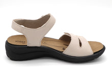 Afbeelding in Gallery-weergave laden, 151-11-005 Dames Sandalen Comfort Josef Seibel 79302-230 Annecy 02 Lichtbeige  (2997)
