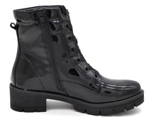 Afbeelding in Gallery-weergave laden, 172-95-005 Dames Hoge Schoenen Boot Plat Jana 25263-018 Zwart Lak Wijdte H (2744)
