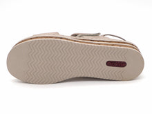 Afbeelding in Gallery-weergave laden, 153-15-010 Dames Sandalen Mode Rieker 62950-62 Middenbeige  (2975)
