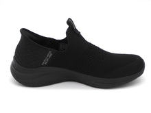 Afbeelding in Gallery-weergave laden, 142-99-008 Dames Instappers Sportief Skechers Ultra Flex 3.0 Cozy Streak 149708 BBK Zwart  (3636)
