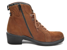 Afbeelding in Gallery-weergave laden, 171-24-009 Dames Hoge Schoenen Boot Hak Wolky Midi 0278011-430 Cognac Middenbruin  (563)
