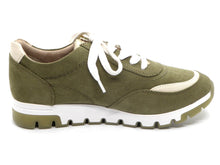 Afbeelding in Gallery-weergave laden, 133-63-006 Dames Veterschoenen  Sneaker Jana 23767-727 Donkergroen Wijdte H (246)
